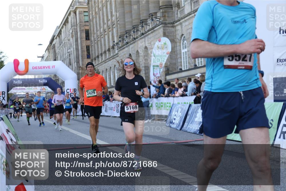 07.09.2025 - BARMER Alsterlauf Strokosch-Dieckow http://msf.ph/oto/8721686 07.09.2025 09:55:11 Ziel 2086, 2272, 2302, 2429, 2751, 3049, 3821, 4014, 4580, 4956, 5055, 5169, 5195, 5398, 5462, 5527, 6062, 6079, 6106, 6215, 6248 meine-sportfotos.de