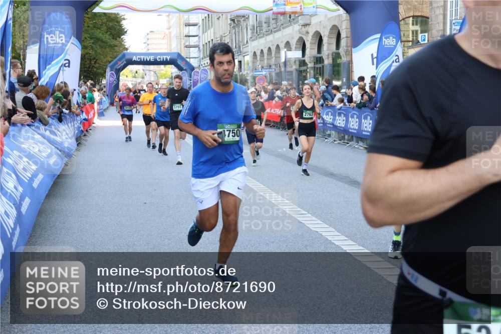 07.09.2025 - BARMER Alsterlauf Strokosch-Dieckow http://msf.ph/oto/8721690 07.09.2025 09:56:44 Ziel 2037, 2216, 2406, 2606, 2724, 2819, 2903, 2998, 3191, 3362, 3381, 3434, 3552, 3721, 4328, 4407, 4416, 4767, 4809, 4842, 4844, 5115, 5135, 5136, 5293, 5377, 5397, 5609, 5664, 5912, 5978, 6075, 6093, 6150, 6151, 6274, 8065, 8479 meine-sportfotos.de
