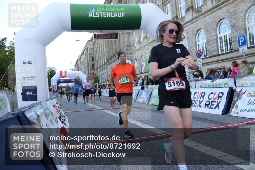 07.09.2025 - BARMER Alsterlauf Strokosch-Dieckow http://msf.ph/oto/8721692 07.09.2025 09:55:13 Ziel 2086, 2272, 2302, 2429, 2751, 3821, 4014, 4580, 4956, 5055, 5169, 5195, 5398, 5462, 5527, 6079, 6106, 6215, 8303 meine-sportfotos.de