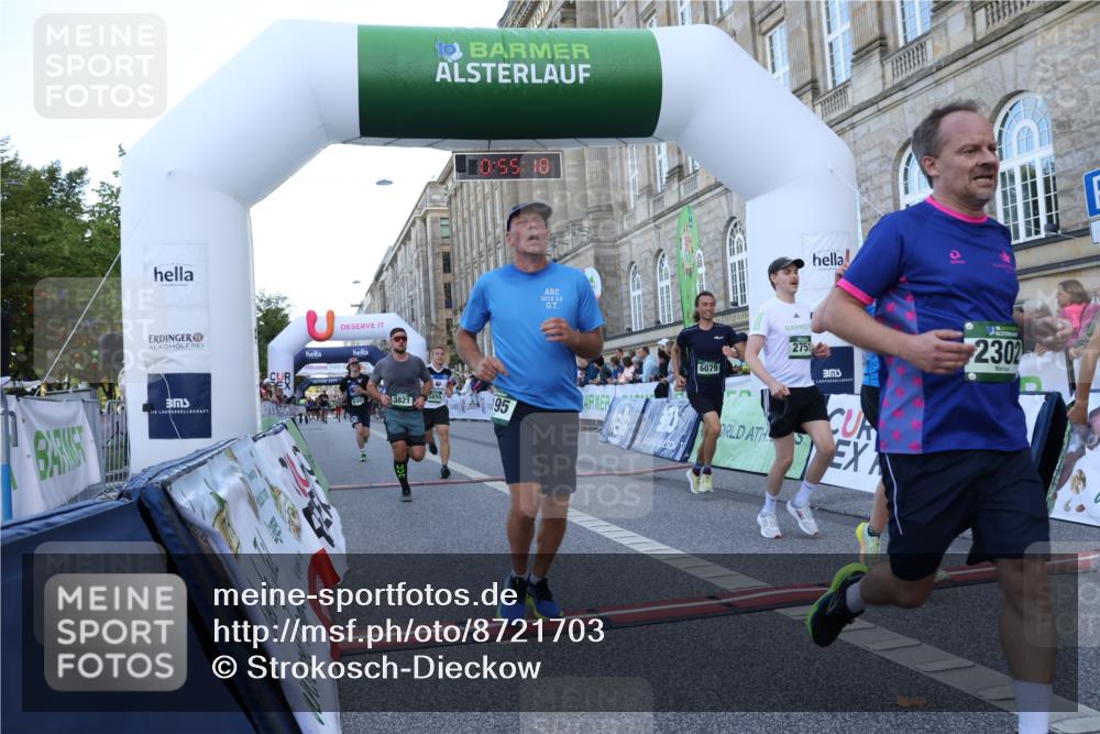 07.09.2025 - BARMER Alsterlauf Strokosch-Dieckow http://msf.ph/oto/8721703 07.09.2025 09:55:17 Ziel 2302, 2429, 2751, 3821, 4014, 4386, 4580, 4786, 5055, 5195, 5398, 5462, 6079, 6215, 8303 meine-sportfotos.de