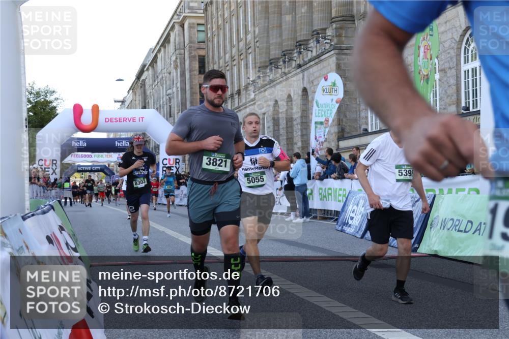 07.09.2025 - BARMER Alsterlauf Strokosch-Dieckow http://msf.ph/oto/8721706 07.09.2025 09:55:18 Ziel 2302, 2751, 3821, 4014, 4386, 4580, 4786, 5055, 5195, 5300, 5398, 5462, 6079, 6215, 8303 meine-sportfotos.de