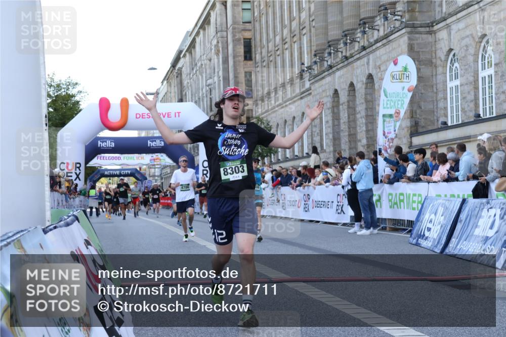 07.09.2025 - BARMER Alsterlauf Strokosch-Dieckow http://msf.ph/oto/8721711 07.09.2025 09:55:19 Ziel 2302, 2751, 3662, 3821, 4014, 4386, 4580, 4786, 4980, 5055, 5195, 5300, 5398, 5462, 6079, 6215, 8303 meine-sportfotos.de