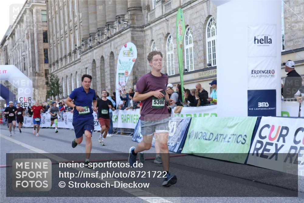 07.09.2025 - BARMER Alsterlauf Strokosch-Dieckow http://msf.ph/oto/8721722 07.09.2025 09:55:25 Ziel 3048, 3115, 3646, 3662, 4275, 4386, 4441, 4786, 4965, 4980, 5300, 5607, 6143 meine-sportfotos.de