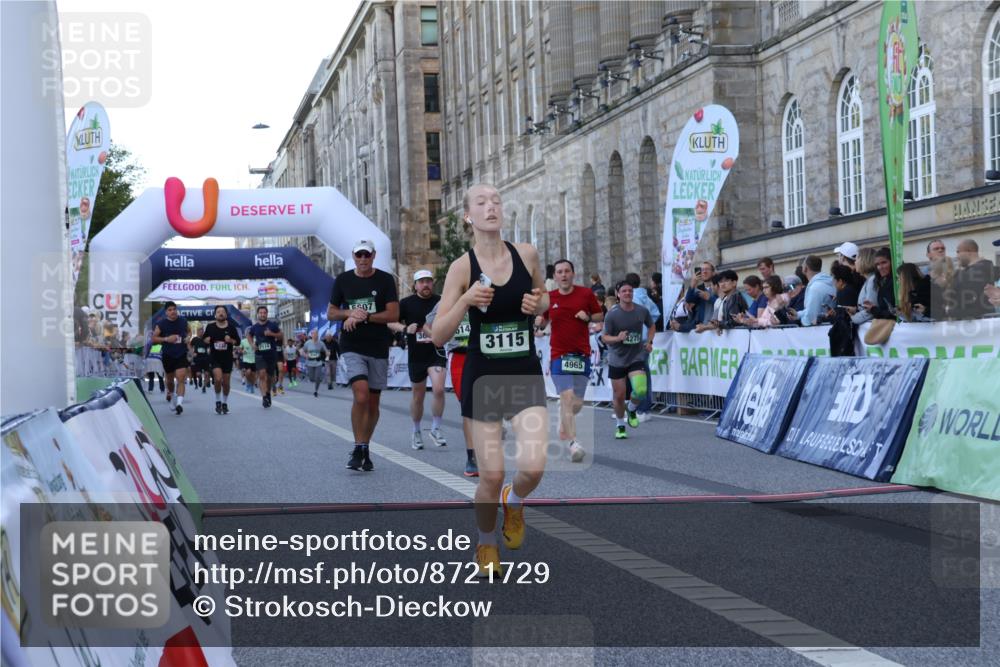 07.09.2025 - BARMER Alsterlauf Strokosch-Dieckow http://msf.ph/oto/8721729 07.09.2025 09:55:28 Ziel 2514, 3048, 3115, 3646, 3662, 3951, 4275, 4441, 4786, 4965, 4980, 5300, 5330, 5607, 6143 meine-sportfotos.de
