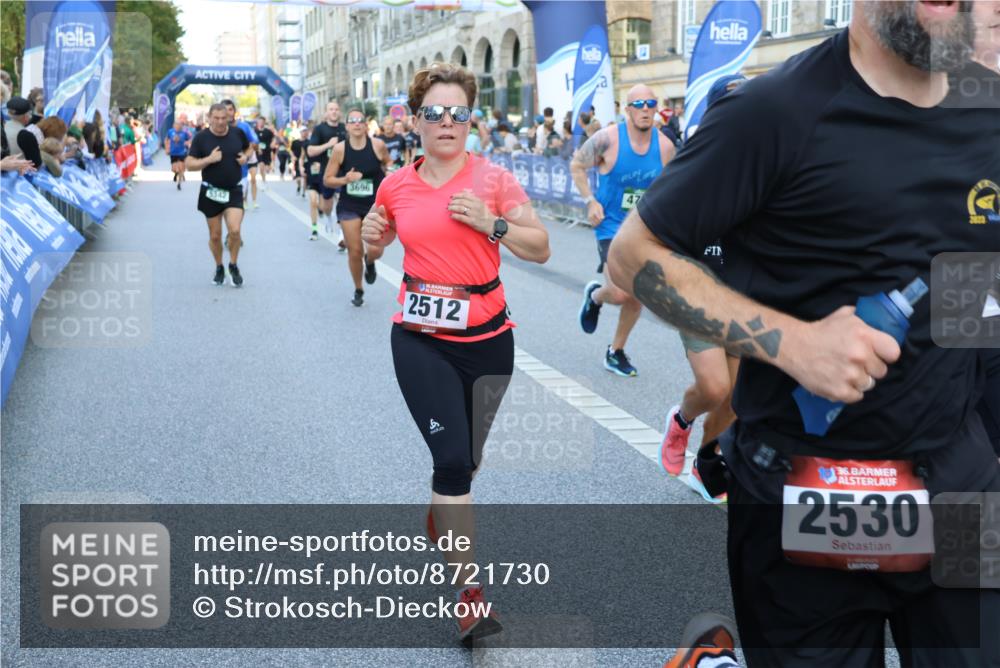 07.09.2025 - BARMER Alsterlauf Strokosch-Dieckow http://msf.ph/oto/8721730 07.09.2025 09:56:41 Ziel 2037, 2216, 2406, 2606, 2750, 2819, 2903, 2998, 3191, 3362, 3381, 3552, 3568, 3988, 4235, 4328, 4407, 4416, 4767, 4809, 4842, 4844, 5004, 5006, 5115, 5135, 5136, 5293, 5397, 5609, 5664, 5688, 5912, 5978, 6093, 6150, 6151, 6274, 8065, 8315, 8479 meine-sportfotos.de