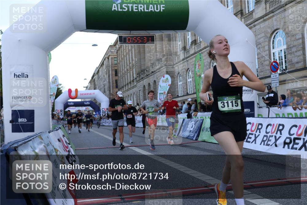 07.09.2025 - BARMER Alsterlauf Strokosch-Dieckow http://msf.ph/oto/8721734 07.09.2025 09:55:29 Ziel 2514, 3048, 3115, 3646, 3662, 3951, 4275, 4441, 4965, 4980, 5300, 5330, 5607, 6143, 8095 meine-sportfotos.de