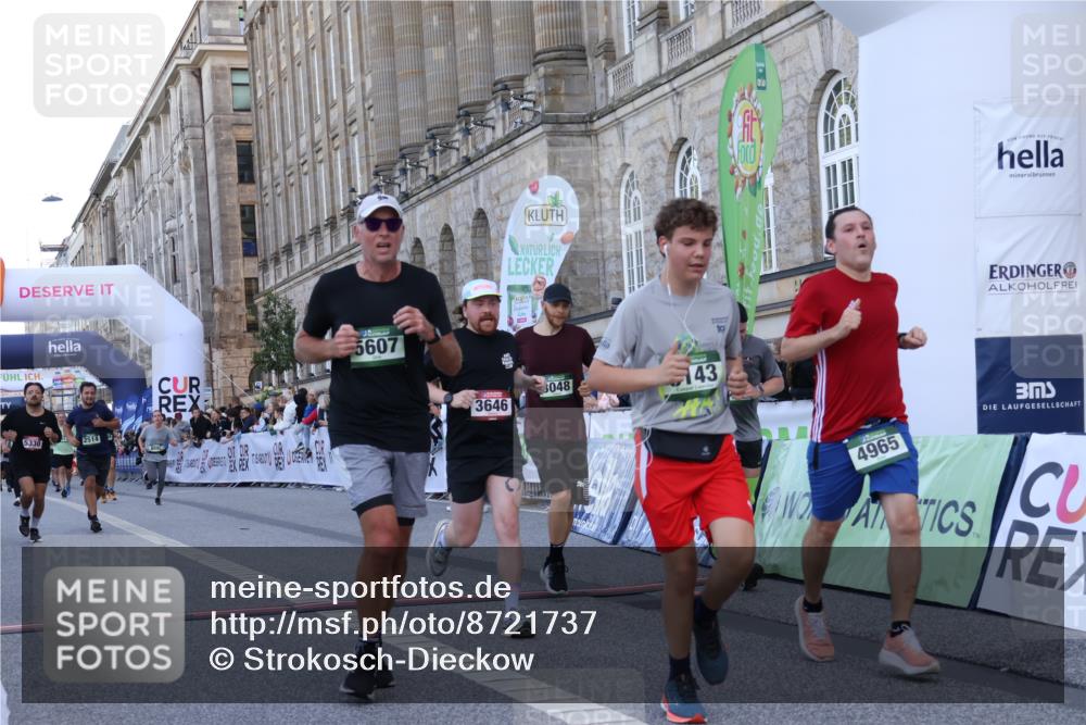 07.09.2025 - BARMER Alsterlauf Strokosch-Dieckow http://msf.ph/oto/8721737 07.09.2025 09:55:30 Ziel 2514, 3048, 3115, 3646, 3662, 3951, 4275, 4436, 4441, 4965, 4980, 5300, 5321, 5330, 5607, 5949, 6143, 8095 meine-sportfotos.de