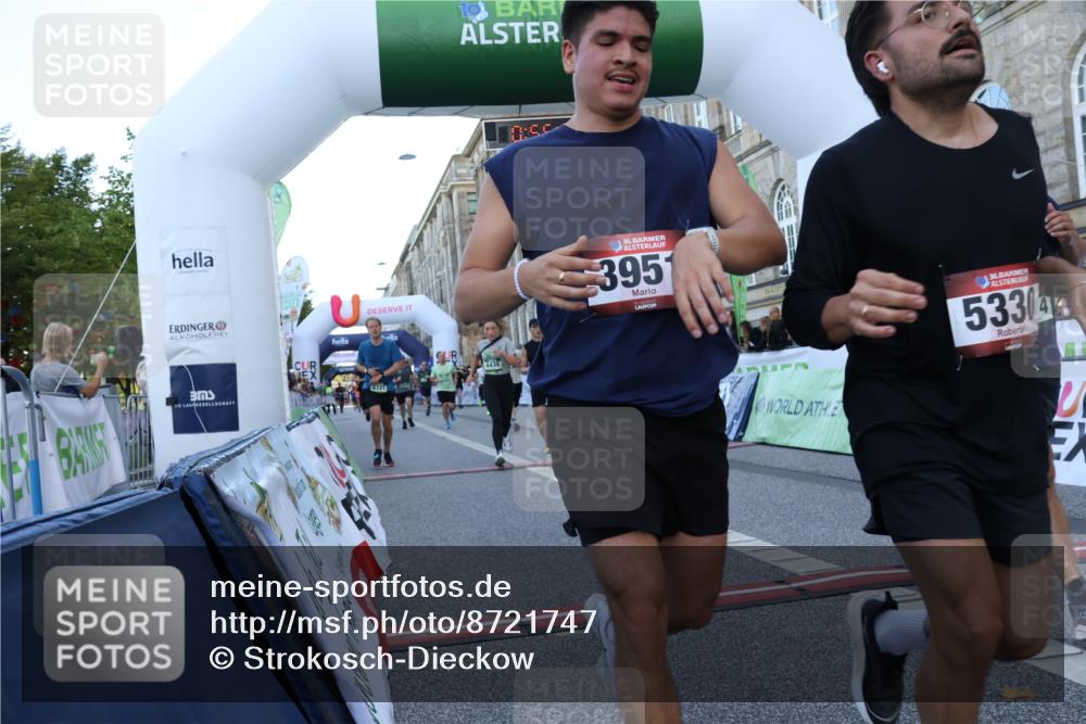 07.09.2025 - BARMER Alsterlauf Strokosch-Dieckow http://msf.ph/oto/8721747 07.09.2025 09:55:36 Ziel 2419, 2514, 3048, 3122, 3646, 3951, 4275, 4436, 5026, 5321, 5330, 5494, 5535, 5549, 5949, 8050, 8095, 8263 meine-sportfotos.de