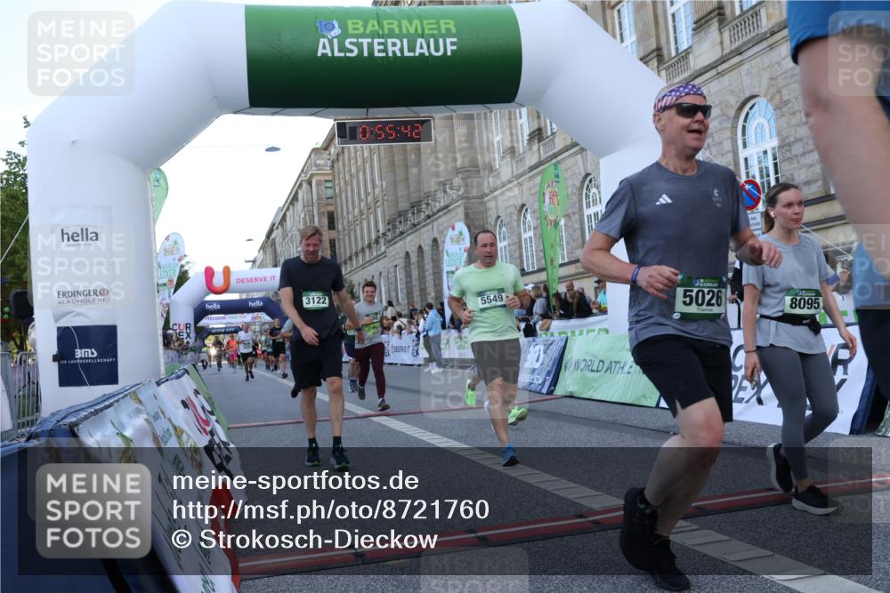 07.09.2025 - BARMER Alsterlauf Strokosch-Dieckow http://msf.ph/oto/8721760 07.09.2025 09:55:41 Ziel 2374, 2419, 2516, 2569, 2800, 3122, 3831, 3961, 4436, 5011, 5026, 5321, 5494, 5535, 5549, 5949, 8016, 8050, 8095, 8263, 8407 meine-sportfotos.de