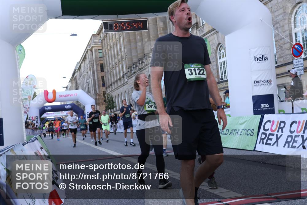 07.09.2025 - BARMER Alsterlauf Strokosch-Dieckow http://msf.ph/oto/8721766 07.09.2025 09:55:43 Ziel 2374, 2419, 2516, 2569, 2800, 3122, 3298, 3831, 3961, 4887, 5011, 5026, 5494, 5535, 5549, 8016, 8050, 8263, 8407 meine-sportfotos.de