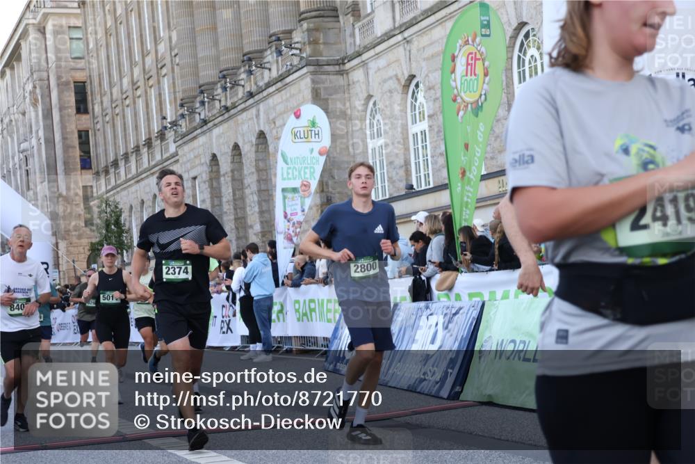 07.09.2025 - BARMER Alsterlauf Strokosch-Dieckow http://msf.ph/oto/8721770 07.09.2025 09:55:45 Ziel 2374, 2419, 2516, 2569, 2800, 3122, 3298, 3831, 3961, 4657, 4839, 4887, 5011, 5026, 5535, 5549, 5713, 8016, 8050, 8159, 8263, 8407 meine-sportfotos.de