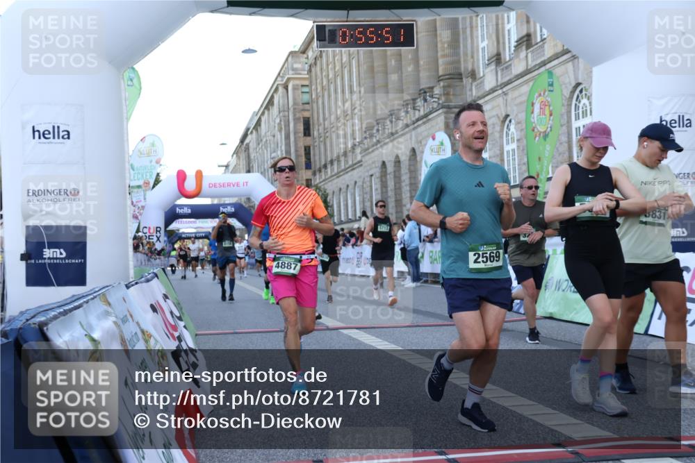 07.09.2025 - BARMER Alsterlauf Strokosch-Dieckow http://msf.ph/oto/8721781 07.09.2025 09:55:49 Ziel 2374, 2445, 2516, 2569, 2800, 3211, 3242, 3298, 3831, 3961, 4657, 4839, 4887, 5011, 5350, 5675, 5713, 8016, 8159, 8309, 8407 meine-sportfotos.de