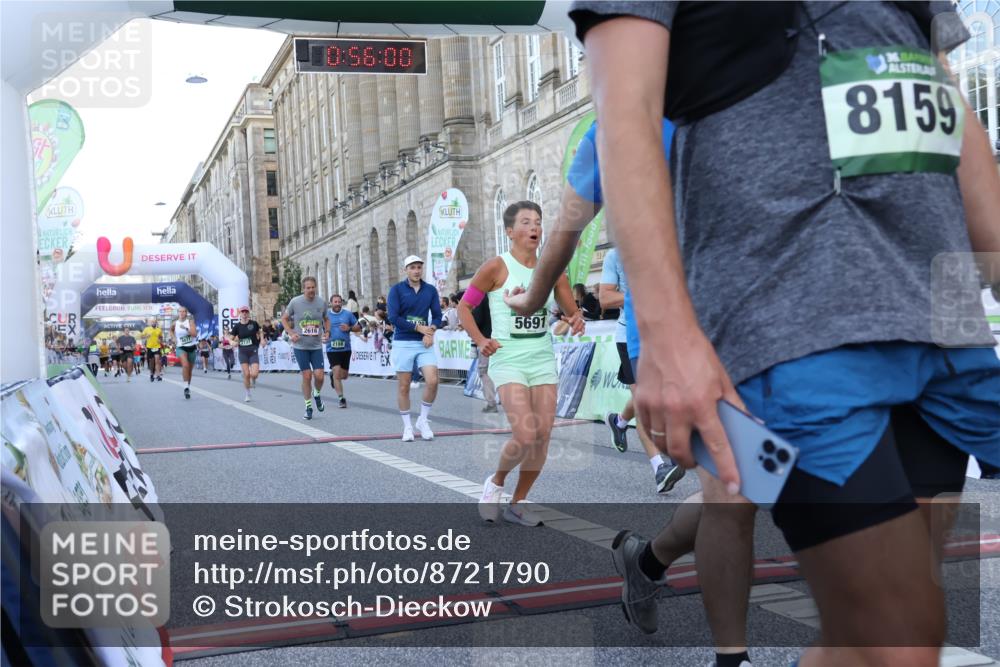 07.09.2025 - BARMER Alsterlauf Strokosch-Dieckow http://msf.ph/oto/8721790 07.09.2025 09:55:58 Ziel 2029, 2188, 2345, 2445, 2616, 2734, 2737, 3211, 3242, 4677, 5350, 5412, 5675, 5691, 5903, 8129, 8309 meine-sportfotos.de