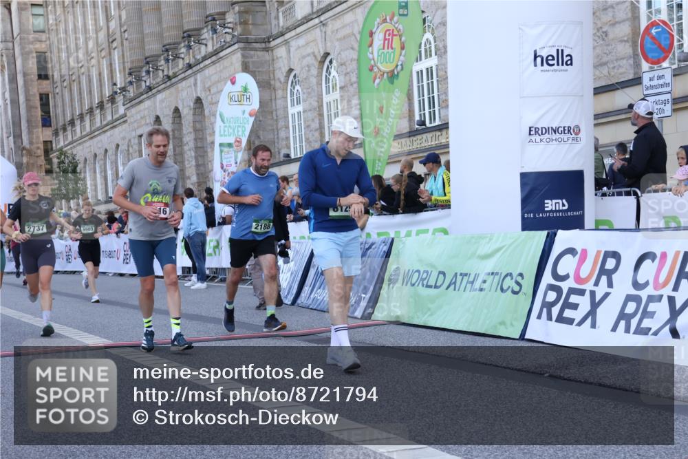 07.09.2025 - BARMER Alsterlauf Strokosch-Dieckow http://msf.ph/oto/8721794 07.09.2025 09:56:00 Ziel 2029, 2188, 2345, 2445, 2616, 2734, 2737, 3242, 4677, 5350, 5412, 5675, 5691, 5903, 8129, 8309 meine-sportfotos.de
