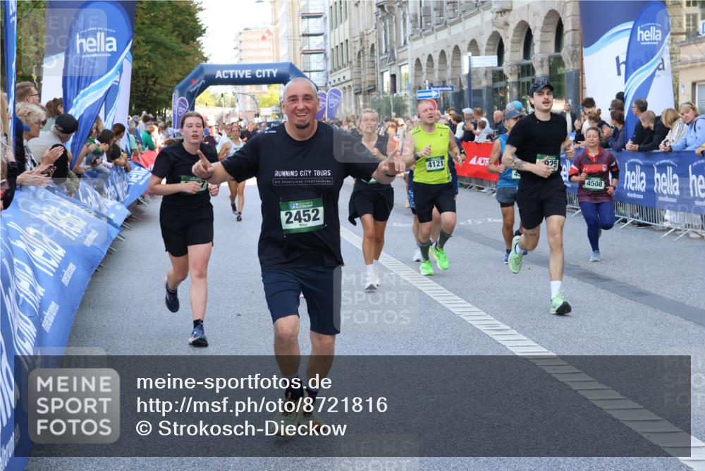 07.09.2025 - BARMER Alsterlauf Strokosch-Dieckow http://msf.ph/oto/8721816 07.09.2025 09:56:27 Ziel 2507, 2582, 2750, 2752, 2763, 2797, 2903, 2908, 2998, 3191, 3456, 3568, 3615, 3802, 3970, 3988, 4105, 4235, 4338, 5004, 5006, 5115, 5135, 5160, 5504, 5562, 5637, 5664, 5688, 5750, 5791, 5895, 5977, 6093, 6138, 6206, 6269, 6274, 8014, 8065, 8210, 8315, 8366, 8427, 8479 meine-sportfotos.de