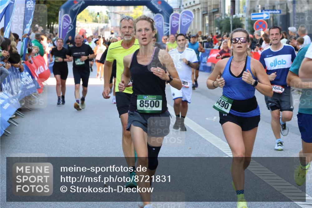 07.09.2025 - BARMER Alsterlauf Strokosch-Dieckow http://msf.ph/oto/8721831 07.09.2025 09:56:21 Ziel 2507, 2582, 2752, 2763, 2797, 2908, 3371, 3456, 3615, 3656, 3696, 3802, 3970, 4105, 4236, 4237, 4338, 4750, 4776, 5160, 5308, 5481, 5504, 5562, 5637, 5750, 5791, 5895, 5977, 6138, 6187, 6206, 6269, 8014, 8148, 8210, 8366, 8427 meine-sportfotos.de
