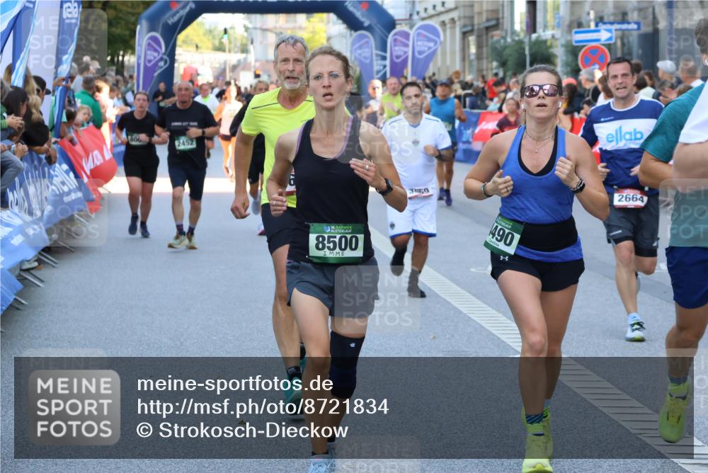 07.09.2025 - BARMER Alsterlauf Strokosch-Dieckow http://msf.ph/oto/8721834 07.09.2025 09:56:21 Ziel 2507, 2582, 2752, 2763, 2797, 2908, 3371, 3456, 3615, 3656, 3696, 3802, 3970, 4105, 4236, 4237, 4338, 4750, 4776, 5160, 5308, 5481, 5504, 5562, 5637, 5750, 5791, 5895, 5977, 6138, 6187, 6206, 6269, 8014, 8148, 8210, 8366, 8427 meine-sportfotos.de