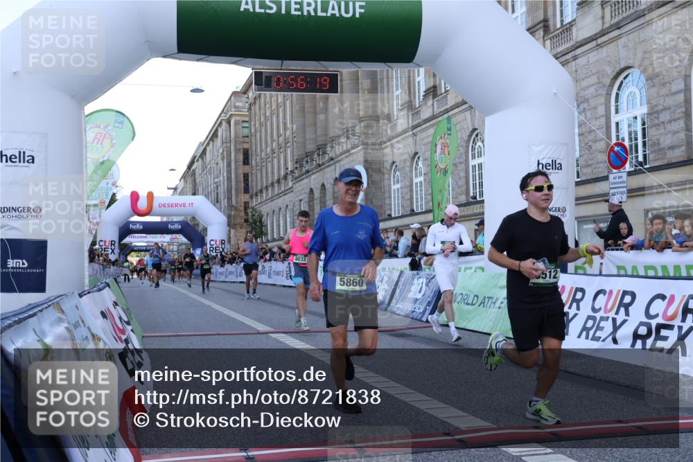 07.09.2025 - BARMER Alsterlauf Strokosch-Dieckow http://msf.ph/oto/8721838 07.09.2025 09:56:18 Ziel 3259, 3512, 3622, 3827, 4033, 4886, 5693, 5860, 6277, 8335 meine-sportfotos.de