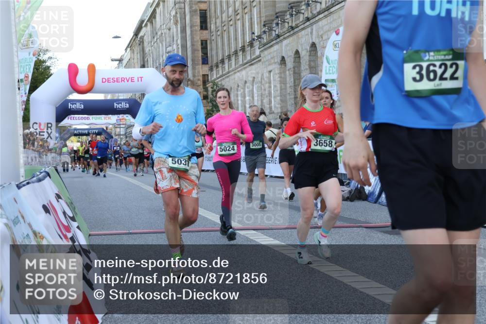 07.09.2025 - BARMER Alsterlauf Strokosch-Dieckow http://msf.ph/oto/8721856 07.09.2025 09:56:27 Ziel 2568, 3005, 3365, 3622, 3658, 3661, 3868, 4646, 5024, 5037, 5375, 6034, 6170, 6277, 8335 meine-sportfotos.de