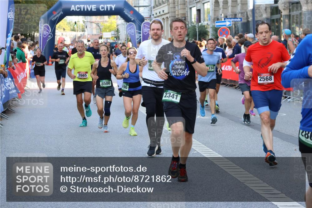 07.09.2025 - BARMER Alsterlauf Strokosch-Dieckow http://msf.ph/oto/8721862 07.09.2025 09:56:19 Ziel 2507, 2582, 2752, 2763, 2797, 2908, 3080, 3251, 3371, 3456, 3615, 3656, 3696, 3802, 3970, 4105, 4236, 4237, 4338, 4750, 4776, 5081, 5308, 5342, 5349, 5481, 5529, 5562, 5637, 5791, 5805, 5895, 5977, 6138, 6187, 6206, 6269, 8014, 8148, 8210, 8366, 8427 meine-sportfotos.de