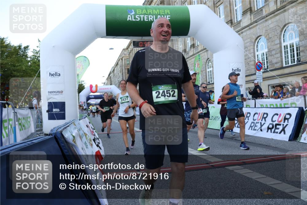 07.09.2025 - BARMER Alsterlauf Strokosch-Dieckow http://msf.ph/oto/8721916 07.09.2025 09:56:45 Ziel 2152, 2437, 2452, 3752, 3869, 3963, 4121, 4479, 4507, 4508, 4565, 4706, 5081, 5308, 5739, 5805, 5925, 6187, 6223, 8007 meine-sportfotos.de
