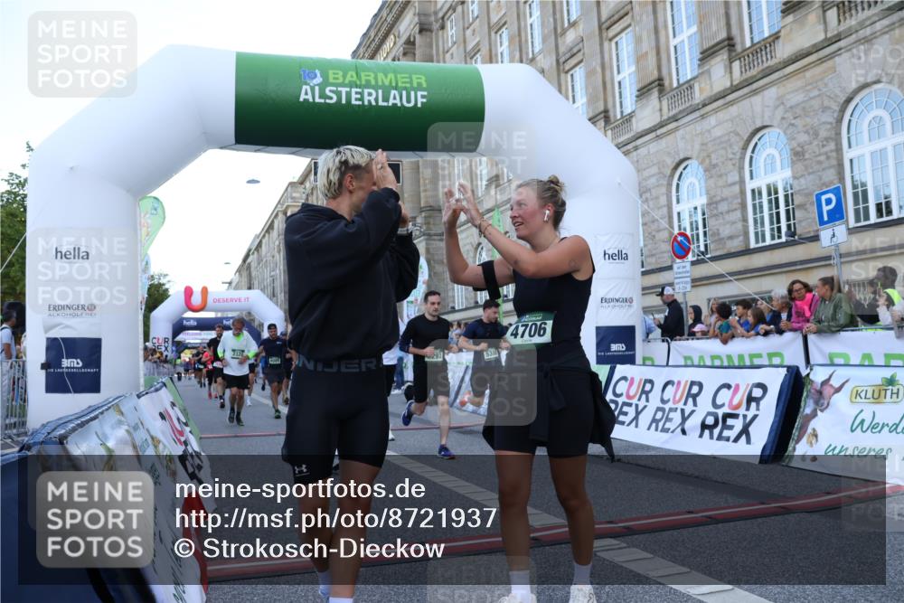07.09.2025 - BARMER Alsterlauf Strokosch-Dieckow http://msf.ph/oto/8721937 07.09.2025 09:56:52 Ziel 2003, 2320, 2512, 2530, 3080, 3251, 3696, 4236, 4237, 4338, 4776, 5081, 5304, 5308, 5342, 5349, 5481, 5529, 5805, 6089, 6187, 8148 meine-sportfotos.de