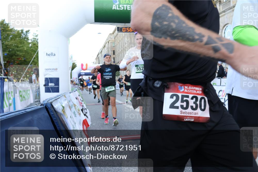 07.09.2025 - BARMER Alsterlauf Strokosch-Dieckow http://msf.ph/oto/8721951 07.09.2025 09:56:56 Ziel 2003, 2320, 2512, 2530, 2763, 3080, 3251, 3371, 3656, 3696, 3970, 4236, 4237, 4338, 4750, 4776, 5081, 5304, 5308, 5342, 5349, 5481, 5529, 5637, 5791, 5805, 6089, 8148, 8210 meine-sportfotos.de