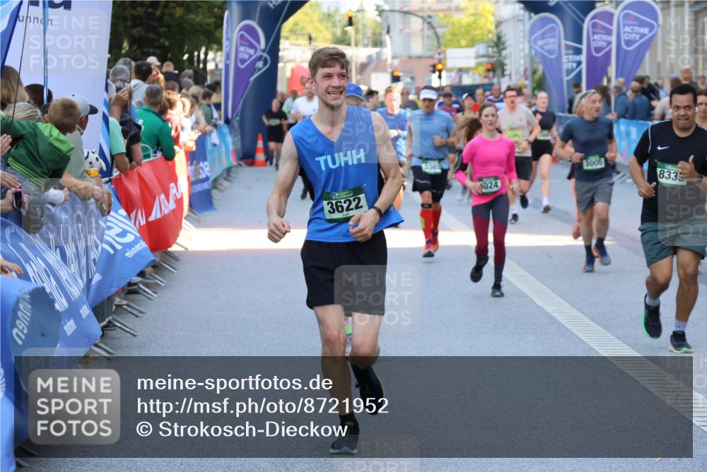 07.09.2025 - BARMER Alsterlauf Strokosch-Dieckow http://msf.ph/oto/8721952 07.09.2025 09:56:05 Ziel 2003, 2022, 2320, 2437, 2452, 2512, 2530, 3080, 3251, 3696, 3752, 3963, 4121, 4236, 4237, 4479, 4507, 4508, 4750, 4776, 5081, 5304, 5308, 5342, 5349, 5481, 5529, 5739, 5805, 5925, 6089, 6187, 6223, 8007, 8148 meine-sportfotos.de