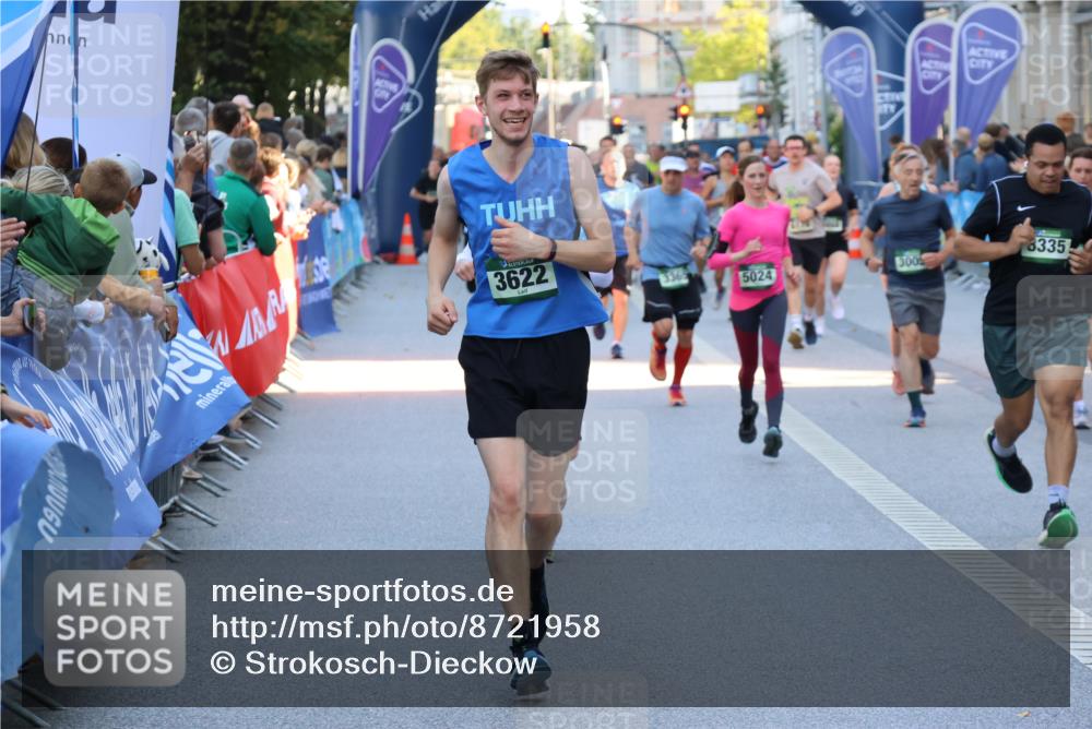 07.09.2025 - BARMER Alsterlauf Strokosch-Dieckow http://msf.ph/oto/8721958 07.09.2025 09:56:05 Ziel 2003, 2022, 2320, 2437, 2452, 2512, 2530, 3080, 3251, 3696, 3752, 3963, 4121, 4236, 4237, 4479, 4507, 4508, 4750, 4776, 5081, 5304, 5308, 5342, 5349, 5481, 5529, 5739, 5805, 5925, 6089, 6187, 6223, 8007, 8148 meine-sportfotos.de