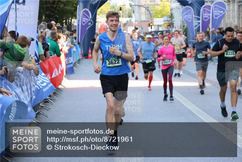 07.09.2025 - BARMER Alsterlauf Strokosch-Dieckow http://msf.ph/oto/8721961 07.09.2025 09:56:05 Ziel 2003, 2022, 2320, 2437, 2452, 2512, 2530, 3080, 3251, 3696, 3752, 3963, 4121, 4236, 4237, 4479, 4507, 4508, 4750, 4776, 5081, 5304, 5308, 5342, 5349, 5481, 5529, 5739, 5805, 5925, 6089, 6187, 6223, 8007, 8148 meine-sportfotos.de
