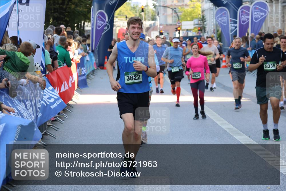 07.09.2025 - BARMER Alsterlauf Strokosch-Dieckow http://msf.ph/oto/8721963 07.09.2025 09:56:05 Ziel 2003, 2022, 2320, 2437, 2452, 2512, 2530, 3080, 3251, 3696, 3752, 3963, 4121, 4236, 4237, 4479, 4507, 4508, 4750, 4776, 5081, 5304, 5308, 5342, 5349, 5481, 5529, 5739, 5805, 5925, 6089, 6187, 6223, 8007, 8148 meine-sportfotos.de