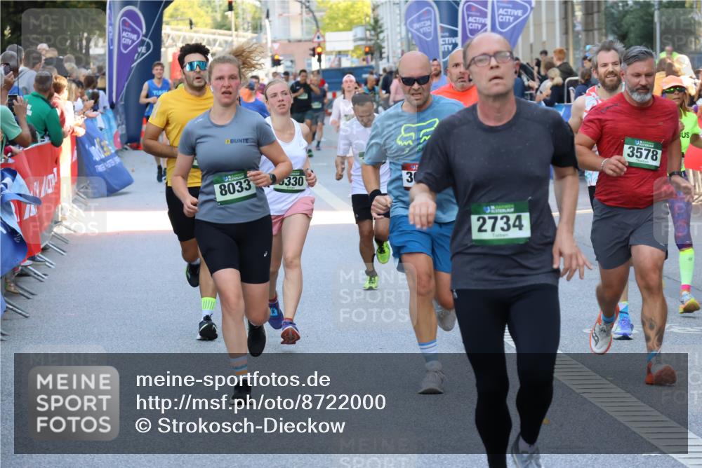07.09.2025 - BARMER Alsterlauf Strokosch-Dieckow http://msf.ph/oto/8722000 07.09.2025 09:55:51 Ziel 2022, 2150, 2151, 2152, 2245, 2341, 2437, 2452, 2568, 2664, 2665, 2722, 2868, 3005, 3188, 3365, 3658, 3661, 3752, 3868, 3869, 4121, 4490, 4507, 4508, 4565, 4706, 4824, 5024, 5375, 5925, 6034, 6170, 6186, 6223, 6277, 8007, 8500 meine-sportfotos.de