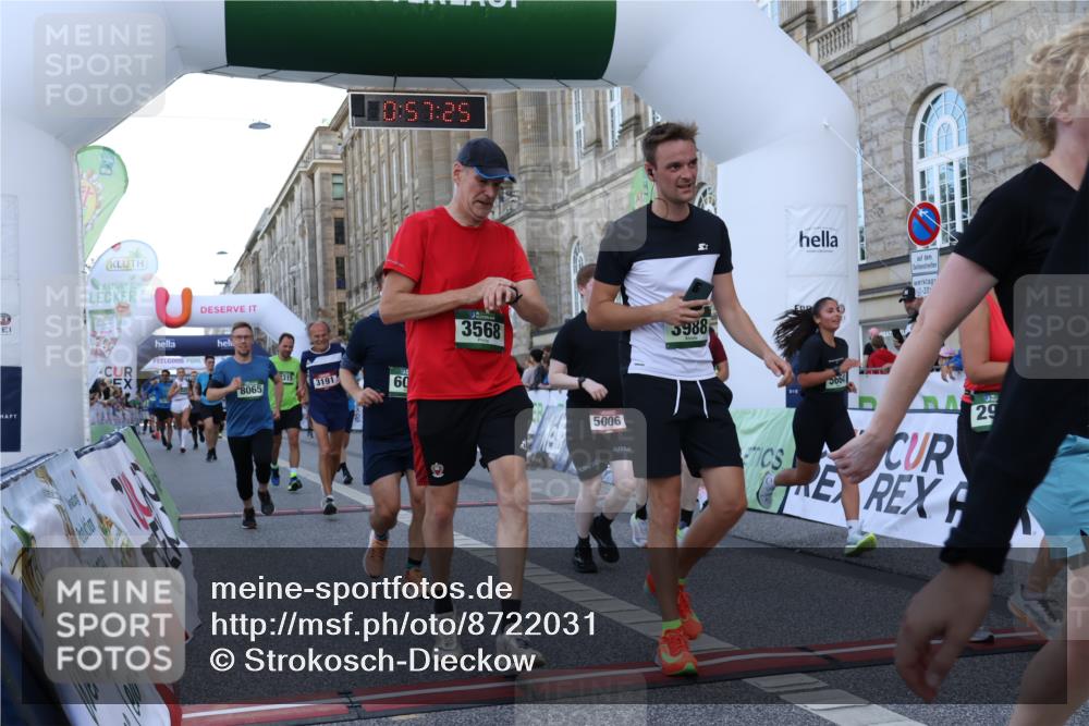 07.09.2025 - BARMER Alsterlauf Strokosch-Dieckow http://msf.ph/oto/8722031 07.09.2025 09:57:23 Ziel 2216, 2406, 2582, 2819, 2903, 2998, 3191, 3381, 3456, 3552, 3568, 3615, 3802, 3988, 4407, 4767, 4809, 4842, 4844, 5004, 5006, 5115, 5135, 5160, 5293, 5664, 5750, 5912, 5978, 6093, 8065, 8315, 8479 meine-sportfotos.de