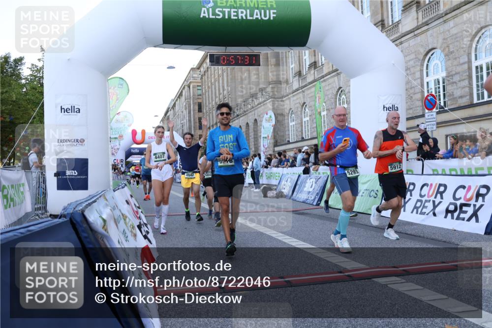 07.09.2025 - BARMER Alsterlauf Strokosch-Dieckow http://msf.ph/oto/8722046 07.09.2025 09:57:29 Ziel 2037, 2216, 2406, 2606, 2819, 2998, 3381, 3552, 4407, 4767, 4809, 4842, 4844, 5136, 5293, 5397, 5609, 5912, 5978, 6150, 6151, 8065, 8315 meine-sportfotos.de