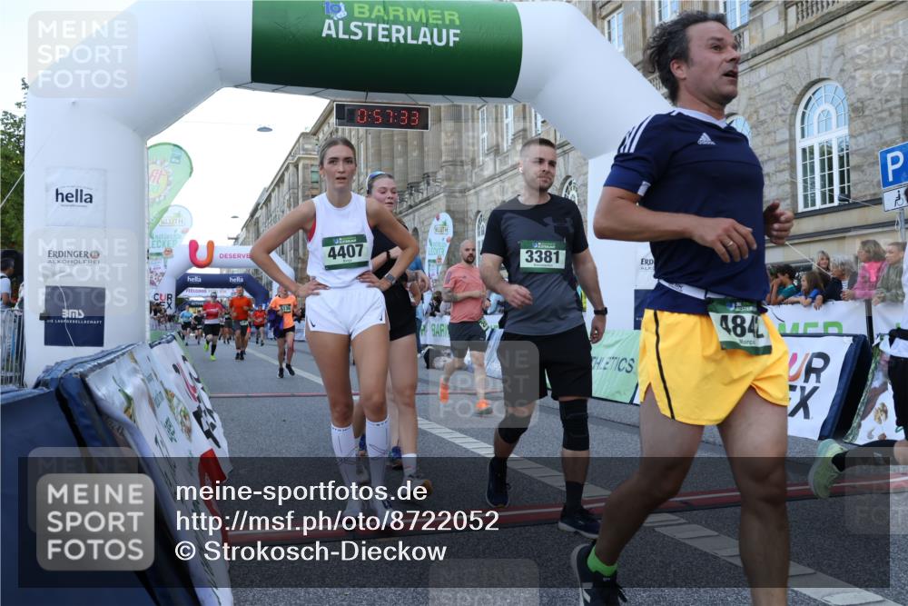 07.09.2025 - BARMER Alsterlauf Strokosch-Dieckow http://msf.ph/oto/8722052 07.09.2025 09:57:32 Ziel 2037, 2195, 2216, 2406, 2606, 2724, 2819, 3267, 3362, 3381, 4407, 4416, 4767, 4842, 4844, 5136, 5293, 5377, 5397, 5609, 5912, 5978, 6150, 6151 meine-sportfotos.de