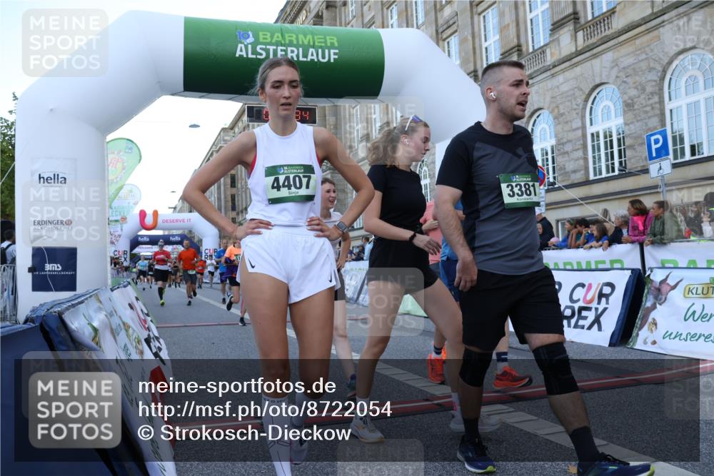 07.09.2025 - BARMER Alsterlauf Strokosch-Dieckow http://msf.ph/oto/8722054 07.09.2025 09:57:33 Ziel 2037, 2195, 2216, 2606, 2724, 2819, 3267, 3362, 3381, 4416, 4767, 4842, 4844, 5136, 5293, 5377, 5397, 5609, 5912, 5978, 6075, 6150, 6151 meine-sportfotos.de