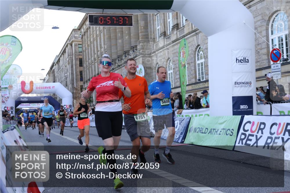 07.09.2025 - BARMER Alsterlauf Strokosch-Dieckow http://msf.ph/oto/8722059 07.09.2025 09:57:36 Ziel 2037, 2195, 2606, 2724, 3028, 3267, 3362, 3434, 3721, 4328, 4416, 5102, 5136, 5377, 5397, 5609, 6075, 6150, 6151, 8383 meine-sportfotos.de