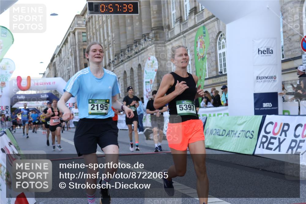 07.09.2025 - BARMER Alsterlauf Strokosch-Dieckow http://msf.ph/oto/8722065 07.09.2025 09:57:38 Ziel 2076, 2195, 2724, 3028, 3267, 3362, 3434, 3721, 4187, 4328, 4416, 4987, 5101, 5102, 5136, 5377, 5397, 5609, 6075, 6150, 6151, 8034, 8383 meine-sportfotos.de