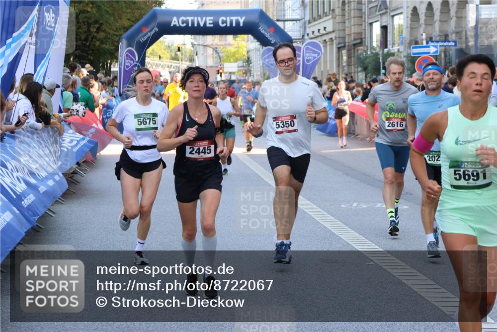 07.09.2025 - BARMER Alsterlauf Strokosch-Dieckow http://msf.ph/oto/8722067 07.09.2025 09:55:40 Ziel 2341, 2868, 3005, 3259, 3365, 3512, 3622, 3658, 3661, 3868, 4033, 4490, 4824, 5024, 5037, 5375, 5693, 5860, 6034, 6170, 6186, 6277, 8335 meine-sportfotos.de
