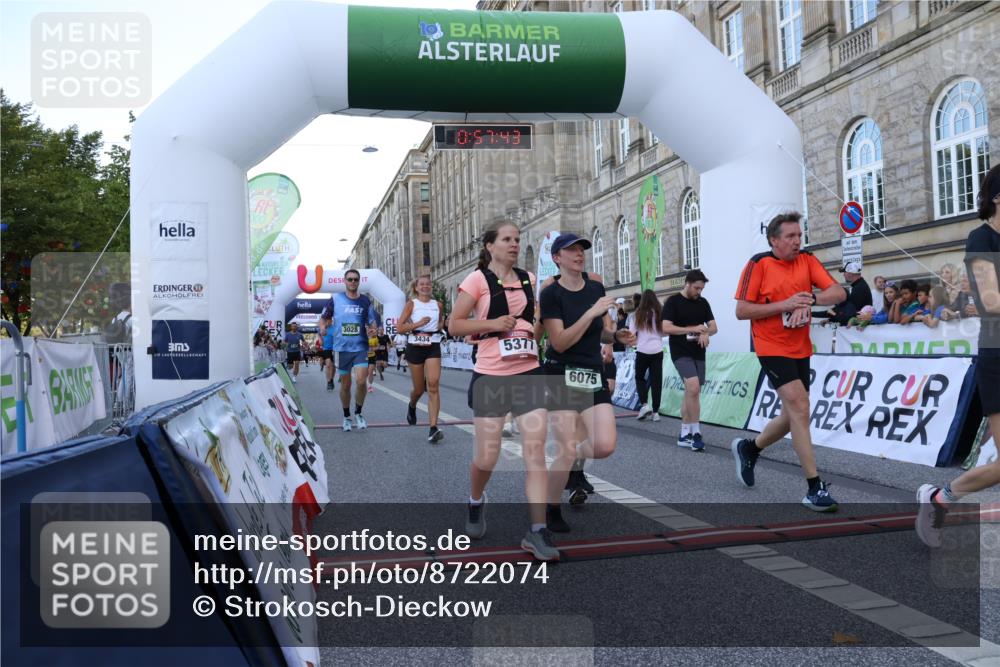 07.09.2025 - BARMER Alsterlauf Strokosch-Dieckow http://msf.ph/oto/8722074 07.09.2025 09:57:41 Ziel 2076, 2195, 2724, 3028, 3129, 3267, 3268, 3362, 3434, 3721, 4187, 4328, 4416, 4456, 4857, 4987, 5101, 5102, 5377, 5397, 5598, 5987, 6075, 8034, 8383 meine-sportfotos.de