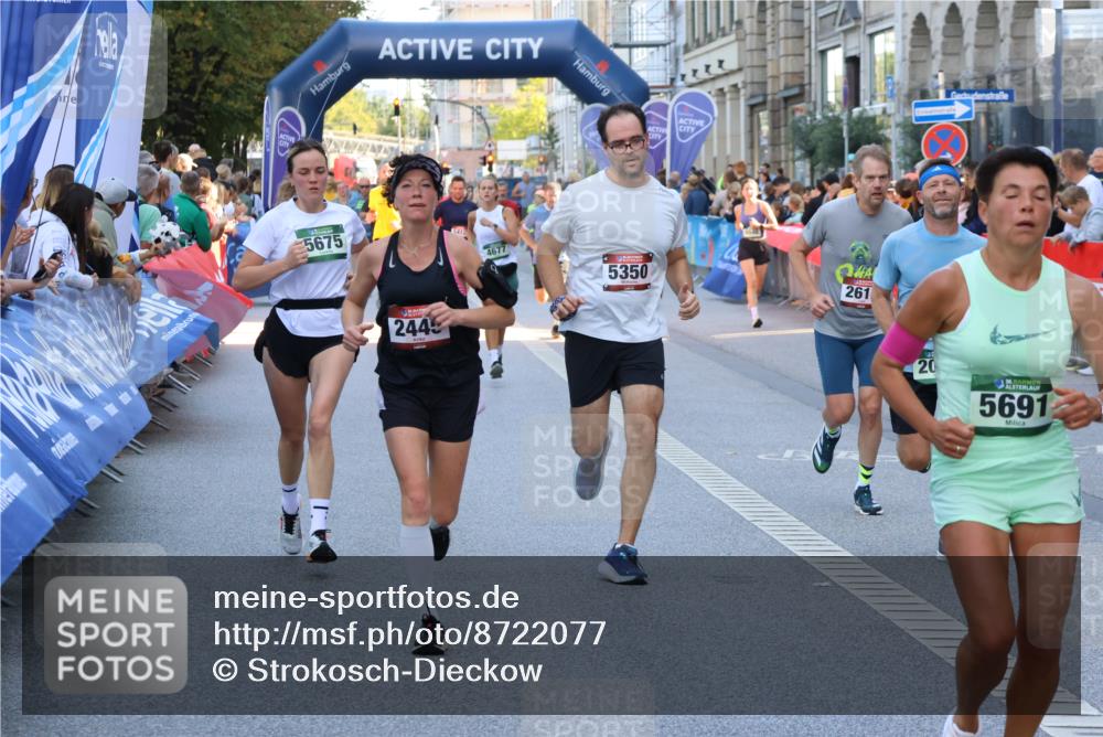 07.09.2025 - BARMER Alsterlauf Strokosch-Dieckow http://msf.ph/oto/8722077 07.09.2025 09:55:40 Ziel 2341, 2868, 3005, 3259, 3365, 3512, 3622, 3658, 3661, 3868, 4033, 4490, 4824, 5024, 5037, 5375, 5693, 5860, 6034, 6170, 6186, 6277, 8335 meine-sportfotos.de