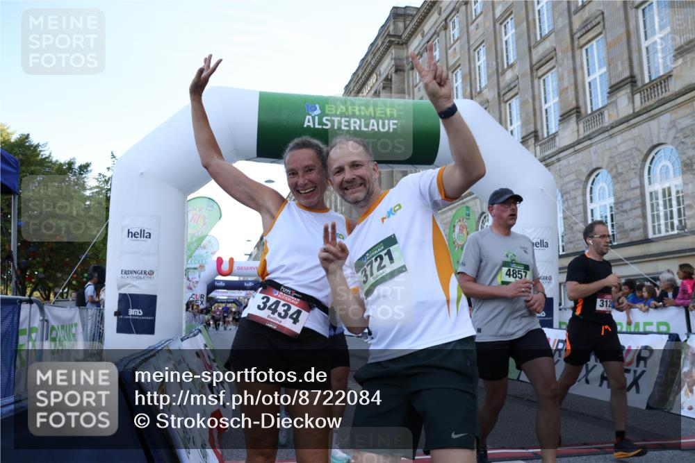 07.09.2025 - BARMER Alsterlauf Strokosch-Dieckow http://msf.ph/oto/8722084 07.09.2025 09:57:47 Ziel 2076, 2646, 3028, 3129, 3268, 4187, 4456, 4672, 4857, 4926, 4987, 5069, 5101, 5102, 5199, 5598, 5987, 6246, 8034, 8383 meine-sportfotos.de