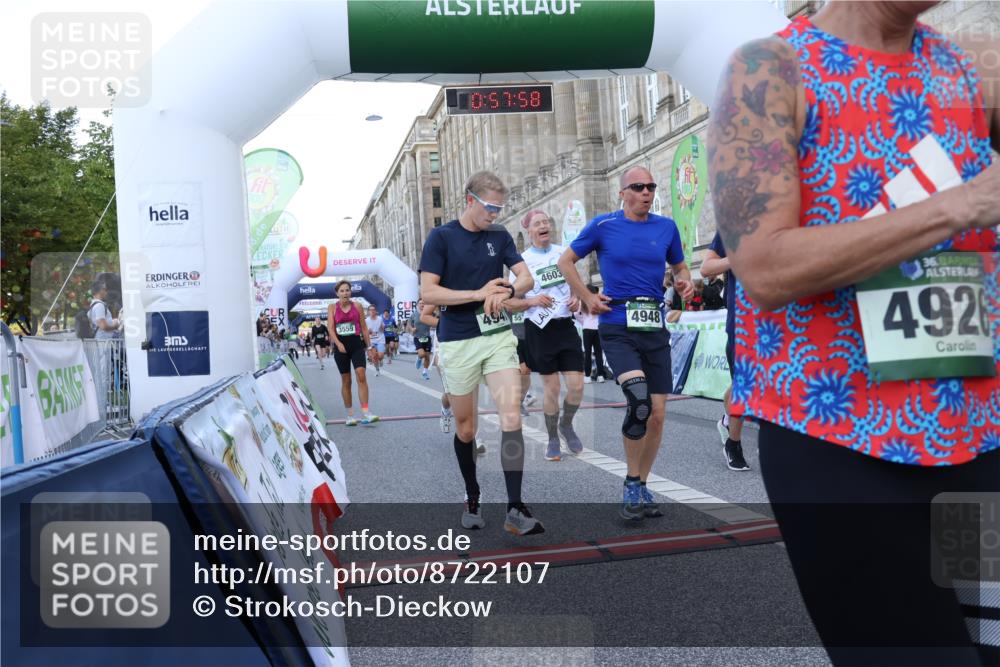 07.09.2025 - BARMER Alsterlauf Strokosch-Dieckow http://msf.ph/oto/8722107 07.09.2025 09:57:56 Ziel 2094, 2646, 3249, 3559, 3925, 4496, 4603, 4926, 4947, 4948, 5302, 5406, 5463, 5573, 6082, 6122, 6175, 6246, 8344 meine-sportfotos.de