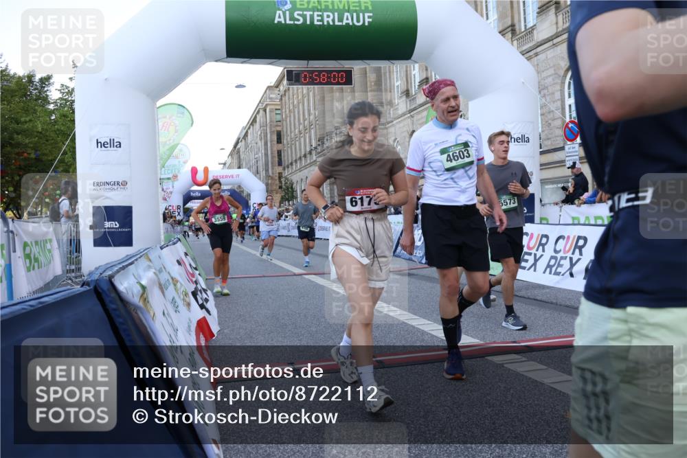 07.09.2025 - BARMER Alsterlauf Strokosch-Dieckow http://msf.ph/oto/8722112 07.09.2025 09:57:58 Ziel 2094, 2108, 2509, 3249, 3543, 3559, 3894, 3925, 4496, 4603, 4926, 4947, 4948, 5302, 5368, 5406, 5463, 5573, 6027, 6082, 6122, 6175, 8344, 8370 meine-sportfotos.de