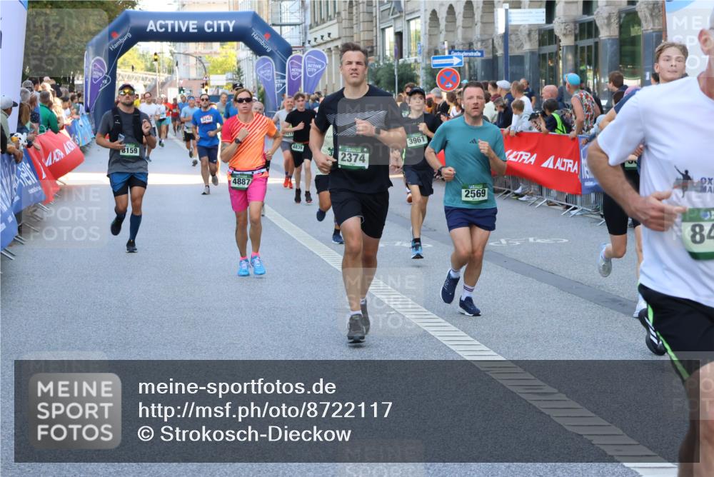 07.09.2025 - BARMER Alsterlauf Strokosch-Dieckow http://msf.ph/oto/8722117 07.09.2025 09:55:30 Ziel 2188, 2345, 2734, 3259, 3494, 3512, 3578, 3622, 3629, 3827, 3949, 4033, 4169, 4886, 4894, 5037, 5412, 5430, 5693, 5860, 6330, 8033, 8335 meine-sportfotos.de