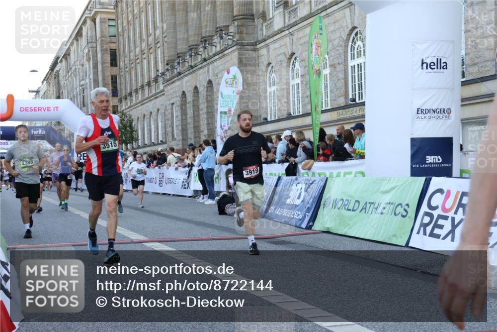 07.09.2025 - BARMER Alsterlauf Strokosch-Dieckow http://msf.ph/oto/8722144 07.09.2025 09:58:09 Ziel 2108, 2388, 2509, 2813, 2829, 2830, 3515, 3543, 3716, 3894, 3919, 3992, 5155, 5257, 5324, 5368, 5678, 5822, 5962, 6027, 8099, 8370 meine-sportfotos.de