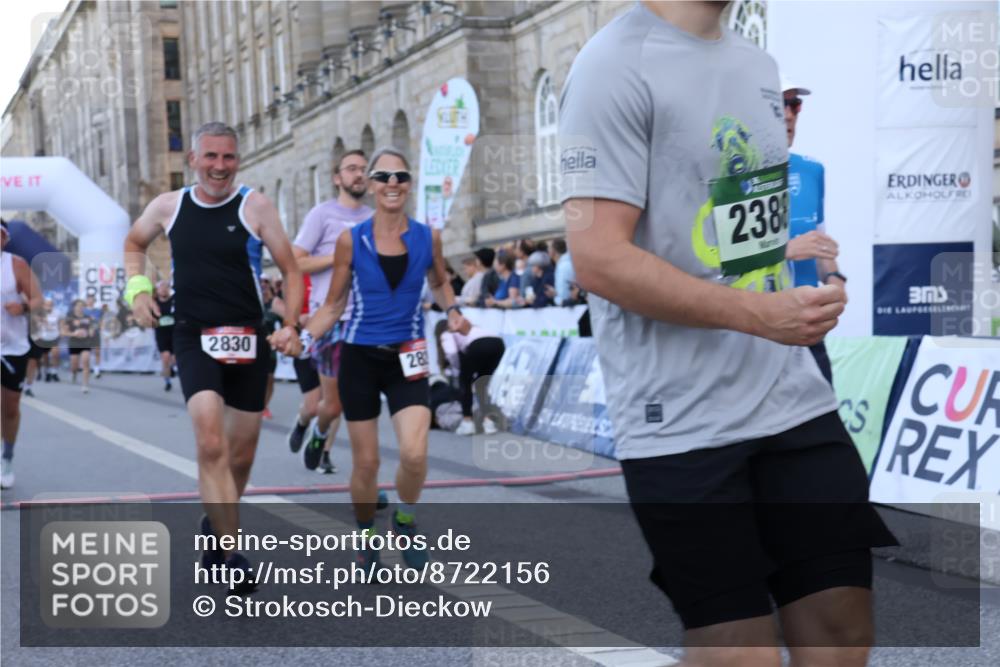 07.09.2025 - BARMER Alsterlauf Strokosch-Dieckow http://msf.ph/oto/8722156 07.09.2025 09:58:12 Ziel 2388, 2678, 2813, 2829, 2830, 3515, 3716, 3919, 3992, 4262, 5257, 5324, 5678, 5822, 5864, 6135, 8099 meine-sportfotos.de