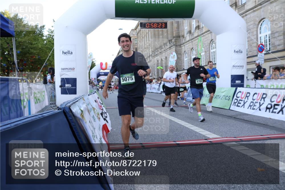 07.09.2025 - BARMER Alsterlauf Strokosch-Dieckow http://msf.ph/oto/8722179 07.09.2025 09:58:21 Ziel 2377, 2678, 4262, 4523, 4704, 4888, 4920, 5075, 5079, 5366, 5629, 5697, 5842, 5843, 5864, 5901, 6074, 6135, 6238, 8099 meine-sportfotos.de