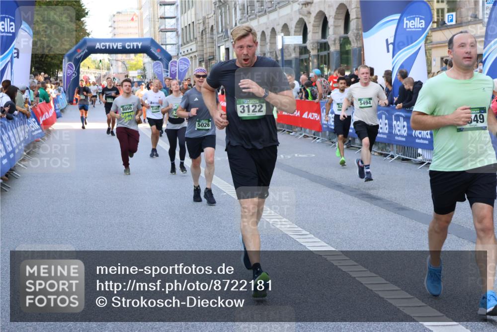 07.09.2025 - BARMER Alsterlauf Strokosch-Dieckow http://msf.ph/oto/8722181 07.09.2025 09:55:24 Ziel 2188, 2345, 2734, 2737, 3494, 3578, 3622, 3629, 3827, 3949, 4169, 4646, 4677, 4886, 4894, 5412, 5430, 5675, 5693, 5860, 5903, 6330, 8033 meine-sportfotos.de
