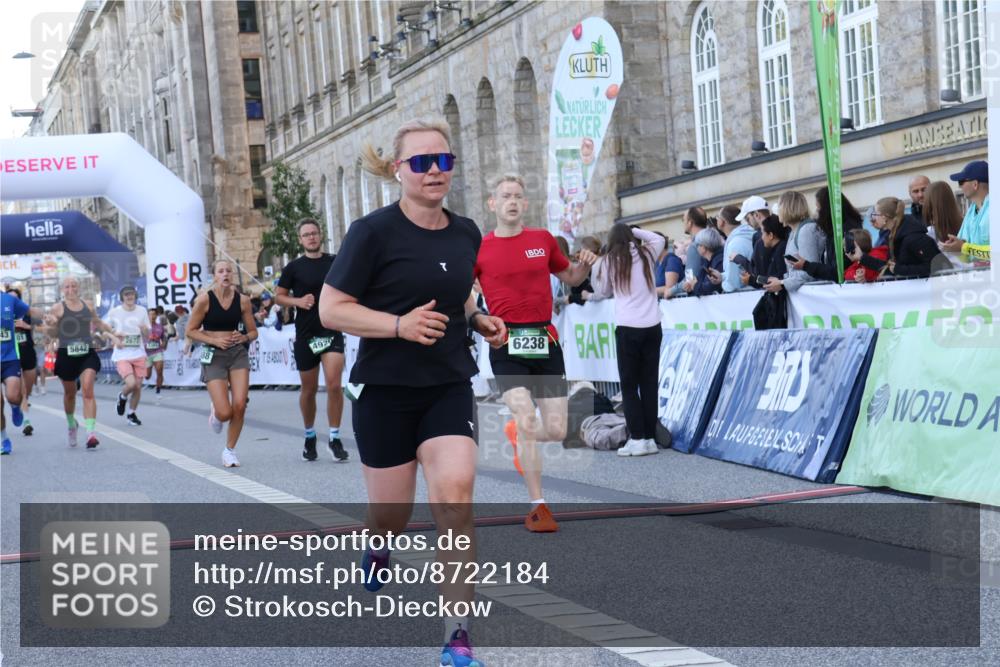 07.09.2025 - BARMER Alsterlauf Strokosch-Dieckow http://msf.ph/oto/8722184 07.09.2025 09:58:24 Ziel 2377, 2672, 3055, 4523, 4701, 4704, 4888, 4920, 5075, 5079, 5366, 5629, 5697, 5842, 5843, 5864, 5901, 6074, 6135, 6238 meine-sportfotos.de